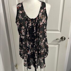Point Zero Black Pink Floral Button Down Pleated Font & Back Tie at Back Size M